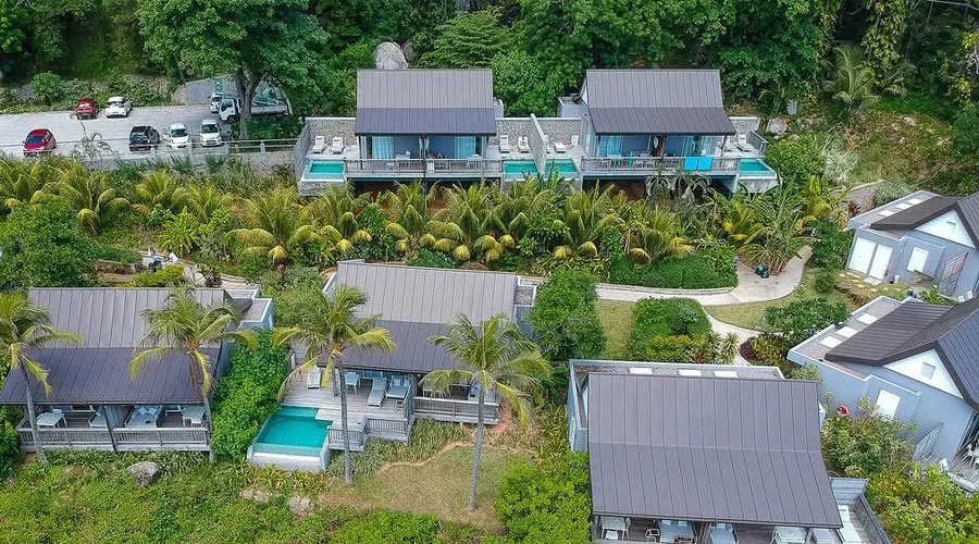 Carana Beach Hotel