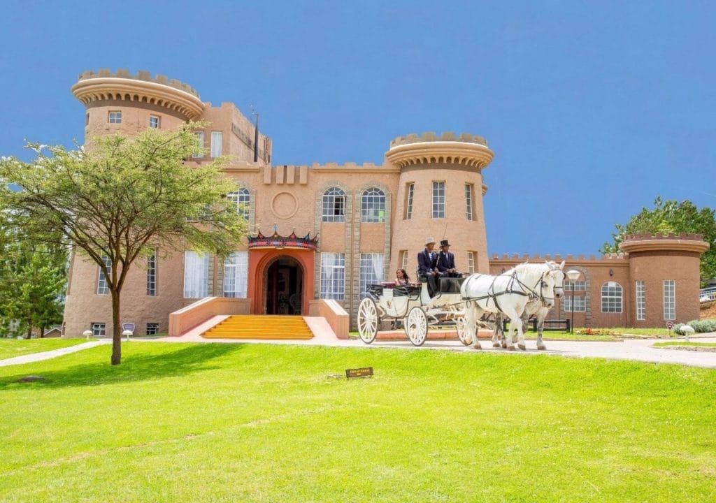Tafaria Castle and Country Lodge