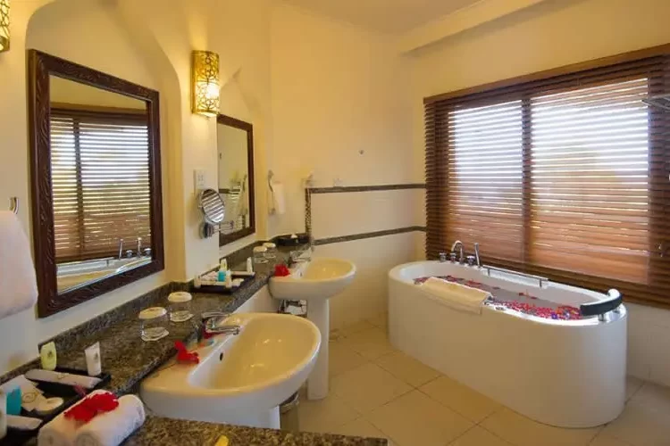 Sea-Cliff-Resort-Spa-and-Golf-Zanzibar-3